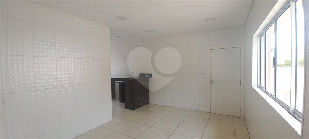 Casa Térrea à venda com 4 quartos, sendo 3 suítes, em Vila Galvão, Guarulhos, SP