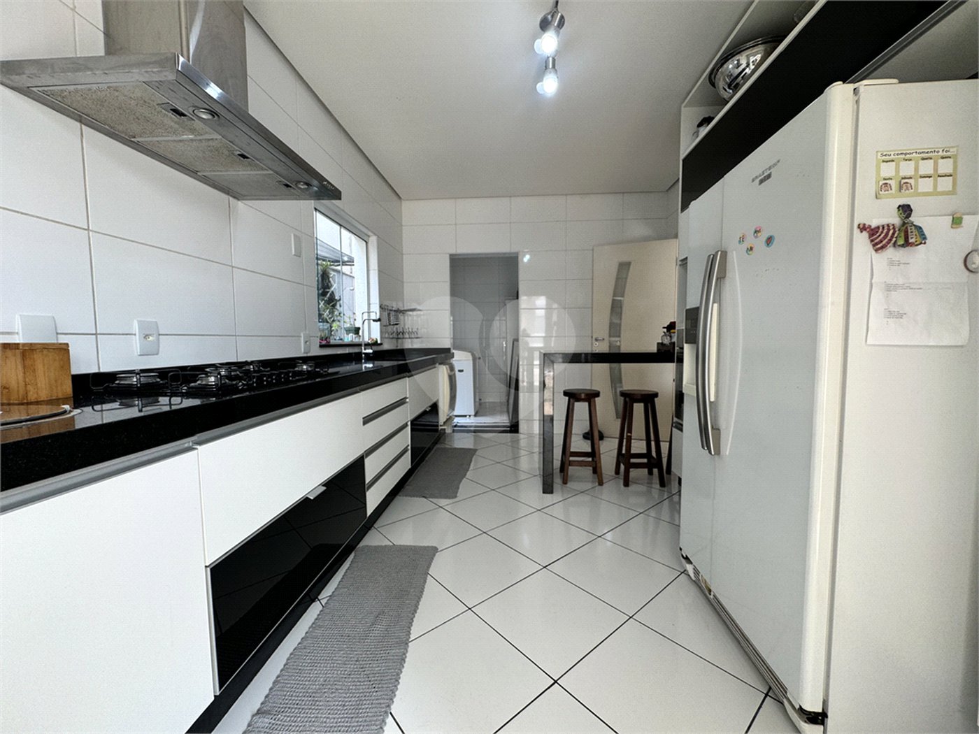 Casa à venda com 3 suítes no condomínio Ibiti Royal, Sorocaba - SP