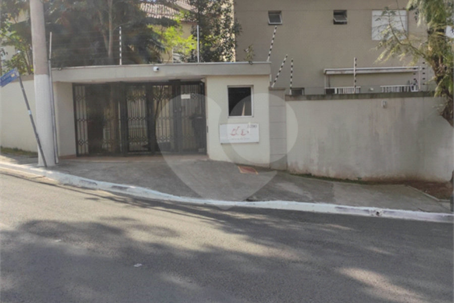 Casa à venda com 2 suítes no condomínio Cântaros da Serra, São Paulo - SP