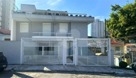 Sobrado à venda com 3 quartos, sendo 1 suíte,  em Água Fria, São Paulo, SP