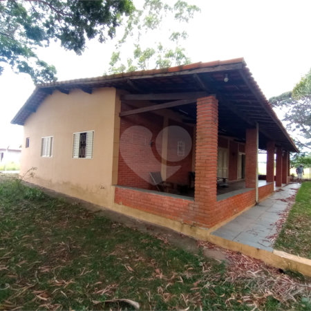 Chácara à venda com 2 quartos em Conceição, Itapetininga, SP