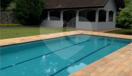 Casa à venda com 6 quartos, sendo 2 suítes,  em Mato Dentro, Mairiporã, SP