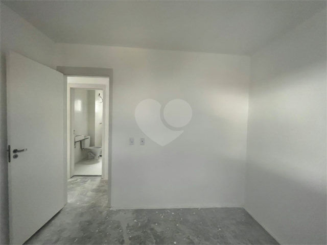 Casa à venda com 2 quartos no condomínio Severa, São Paulo - SP