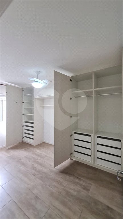 Apartamento à venda com 2 quartos, sendo 1 suíte,  em Barra Funda, São Paulo, SP