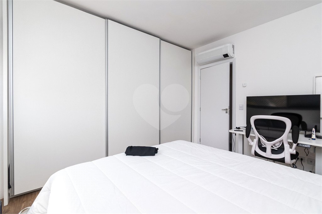 Apartamento à venda com 2 quartos, sendo 1 suíte,  em Pinheiros, São Paulo, SP