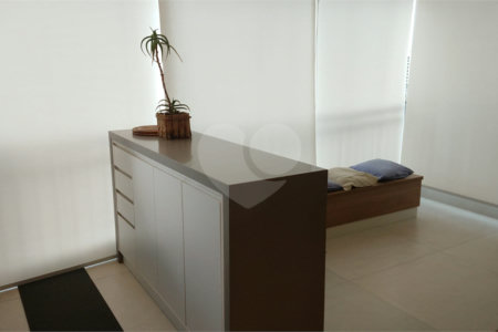 Apartamento à venda com 3 suítes em Jardim Caboré, São Paulo, SP