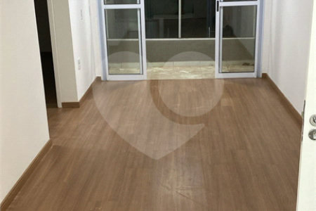 Apartamento à venda com 2 quartos, sendo 1 suíte,  em Jardim dos Manacás, Araraquara, SP