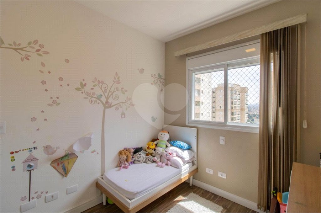 Apartamento à venda com 3 quartos, sendo 1 suíte, em Jardim Zaira, Guarulhos, SP