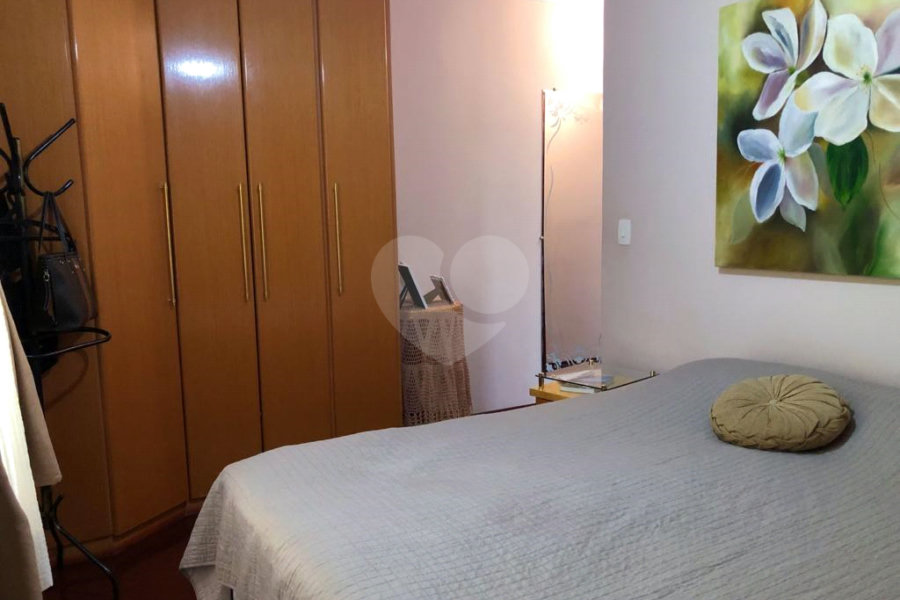 Sobrado à venda com 3 quartos, sendo 1 suíte, em Horto, São Paulo, SP