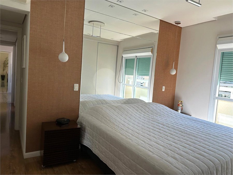 Apartamento à venda com 3 suítes em Vila Suzana, São Paulo, SP