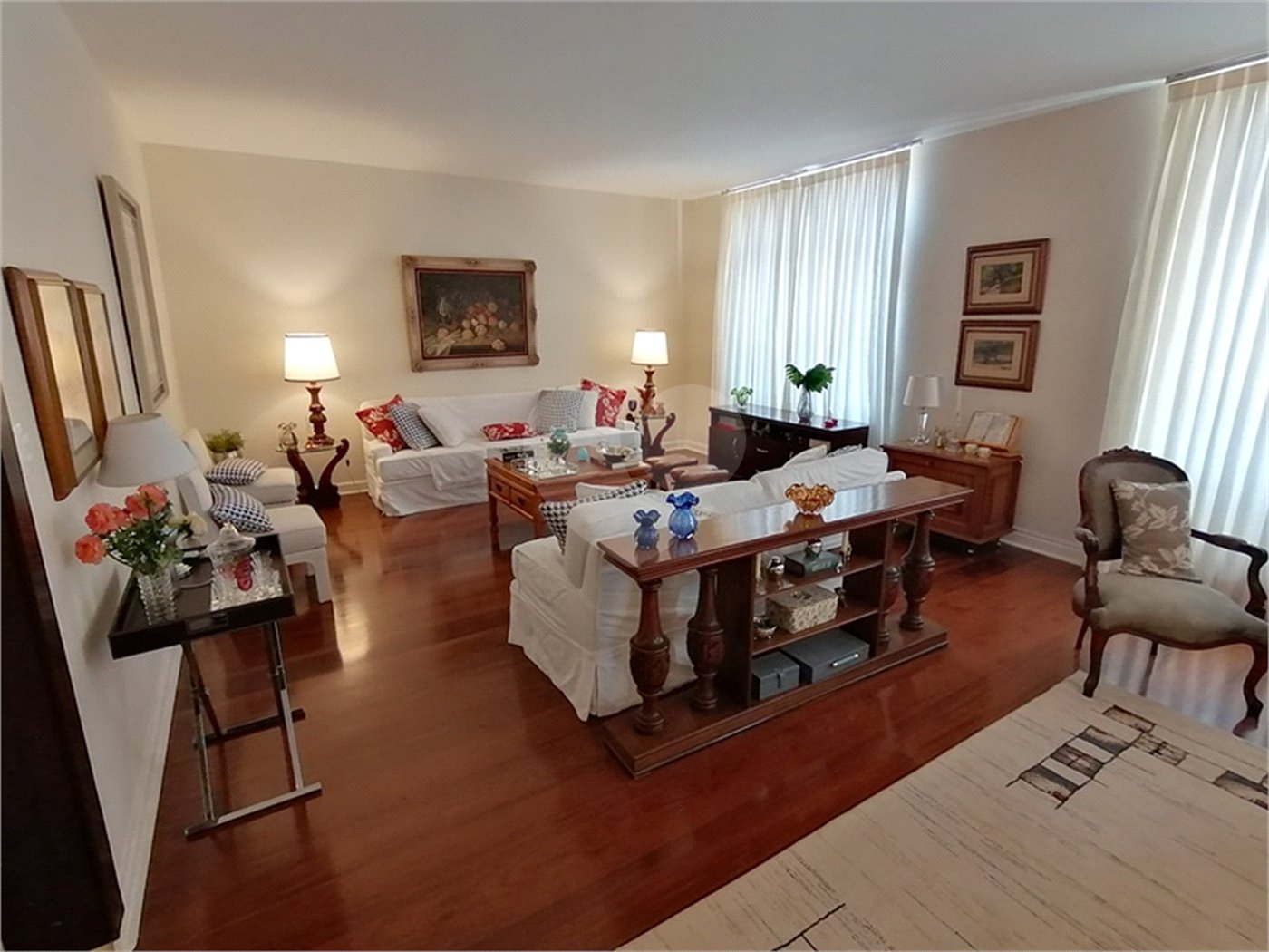 Apartamento à venda com 3 quartos, sendo 1 suíte, em Jardim Paulista, São Paulo, SP