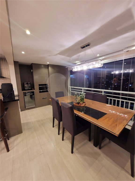 Apartamento à venda com 3 quartos, sendo 1 suíte,  em Vila Suissa, Mogi das Cruzes, SP