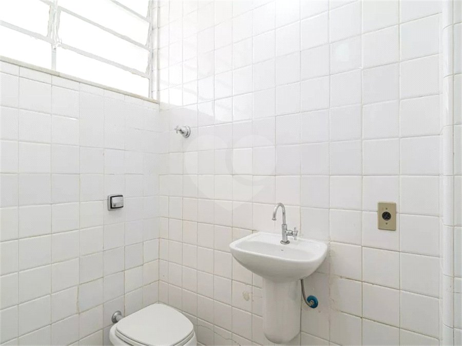 Apartamento à venda com 4 quartos, sendo 1 suíte, em Pinheiros, São Paulo, SP