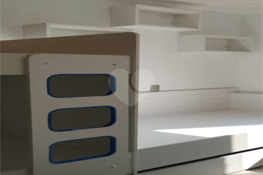 Sobrado à venda com 3 quartos, sendo 1 suíte, em Vila Medeiros, São Paulo, SP
