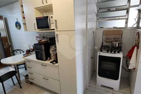 Apartamento à venda com 3 quartos, sendo 1 suíte, em Tijuca, Rio de Janeiro, RJ