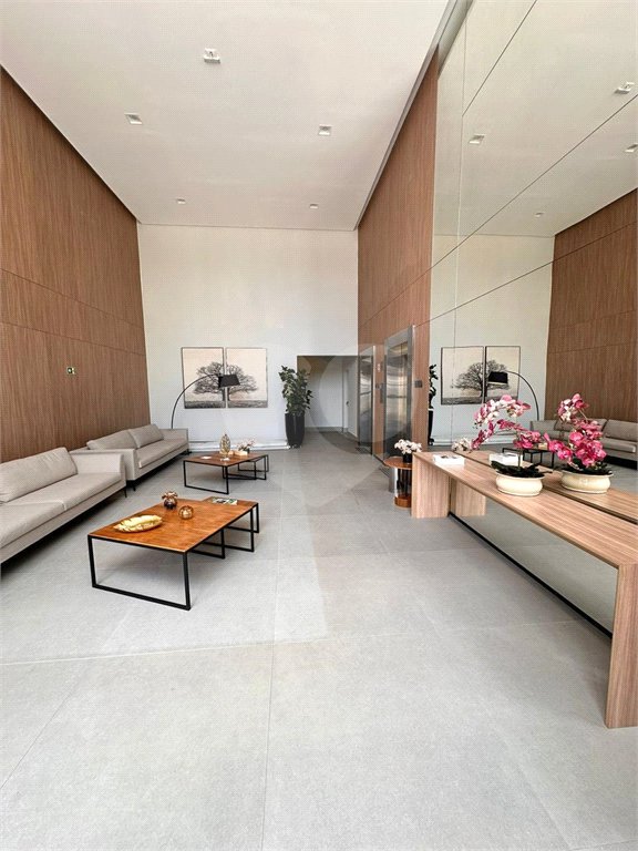 Apartamento à venda com 4 quartos, sendo 3 suítes,  em Parque São Jorge, São Paulo, SP