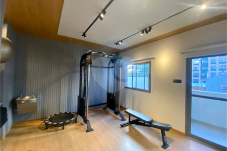 Apartamento à venda ou para alugar com 1 quarto em Vila Olímpia, São Paulo, SP