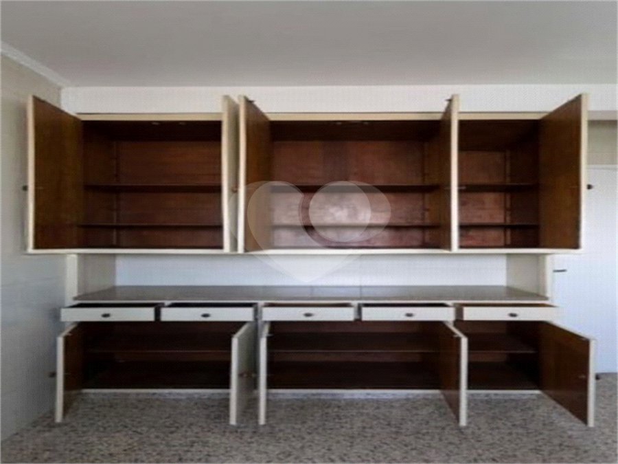 Apartamento à venda com 3 quartos, sendo 2 suítes, em Cambuci, São Paulo, SP