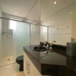 Apartamento com 3 dormitórios para alugar, 198 m² por R$ 16.000,02/mês - Gonzaga - Santos/SP