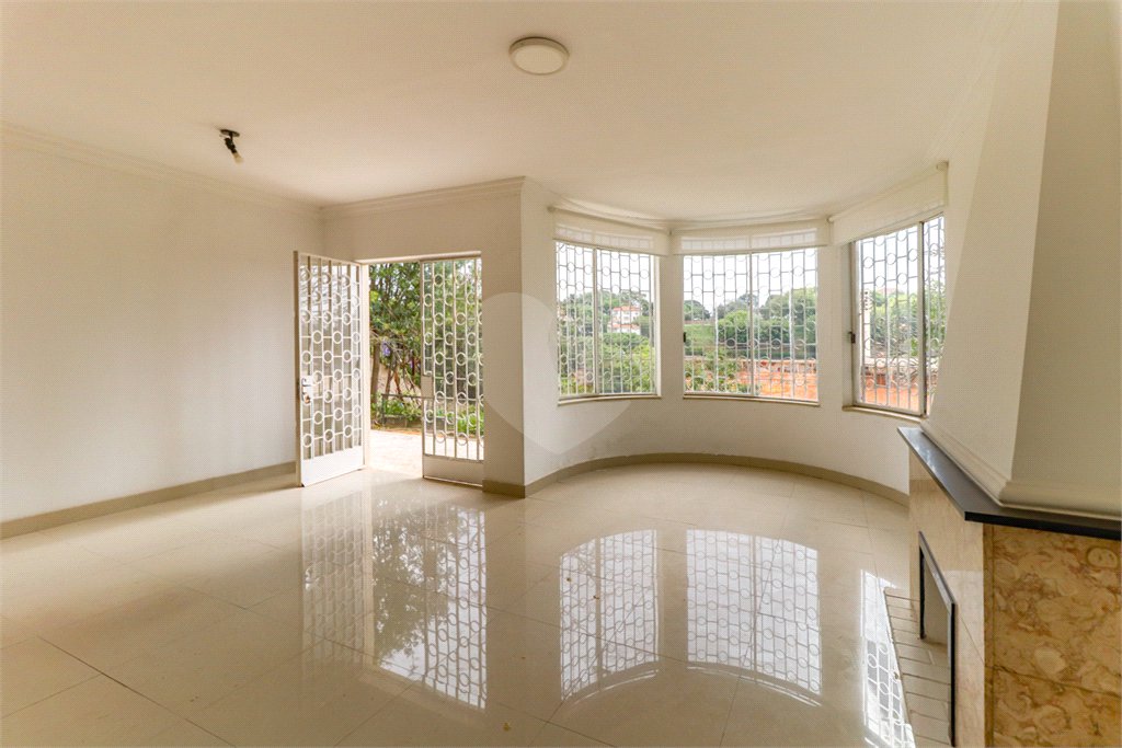 Casa à venda ou para alugar com 4 quartos, sendo 1 suíte,  em Pacaembu, São Paulo, SP