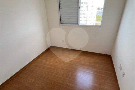 Oportunidade Única no Monte dos Pinheiros – Um lar completo esperando por você