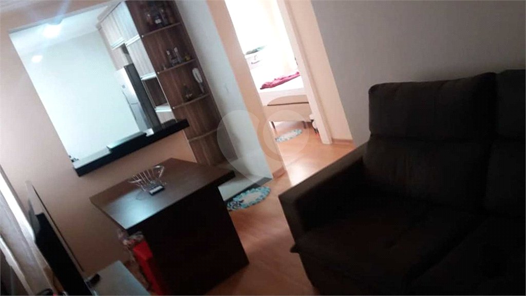Apartamento com 2 dormitórios