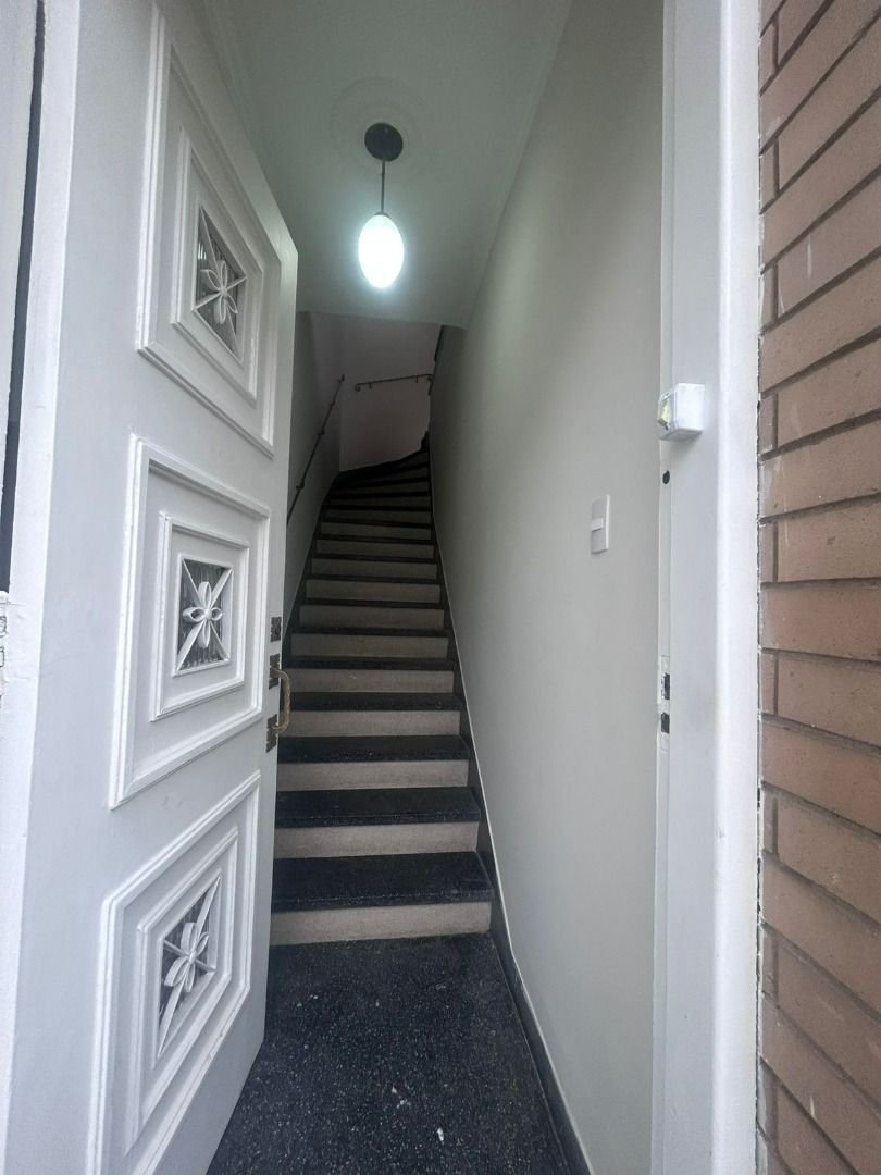 Casa com 2 dormitórios para alugar, 120 m² por R$ 5.000,00/mês - Encruzilhada - Santos/SP