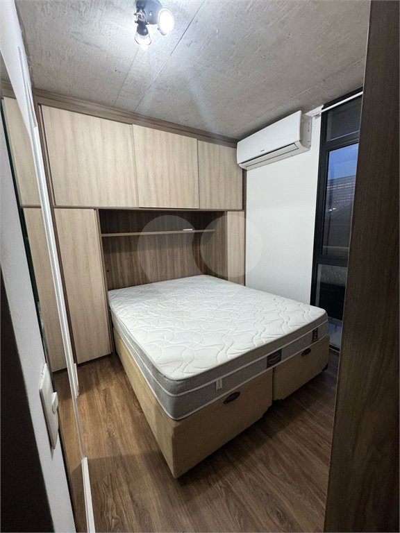 Apartamento à venda com 1 quarto em Santo Amaro, São Paulo, SP