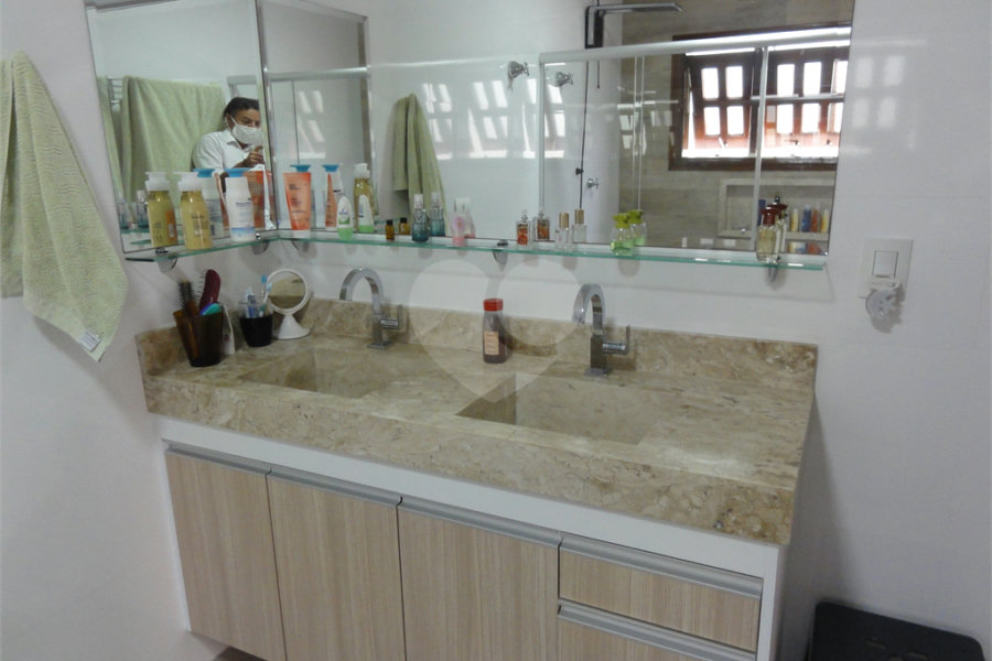 Sobrado à venda com 4 quartos, sendo 2 suítes,  em Mandaqui, São Paulo, SP