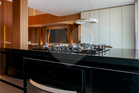 Apartamento à venda com 3 suítes em Cidade Monções, São Paulo, SP