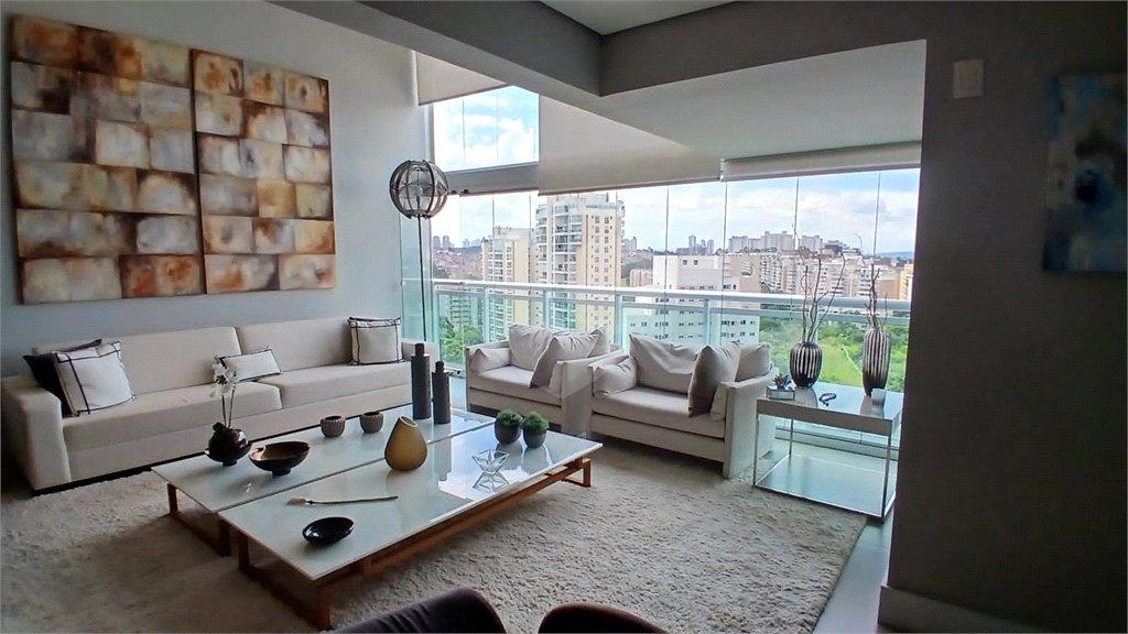 Apartamento à venda com 3 suítes em Jardim Fonte do Morumbi, São Paulo, SP