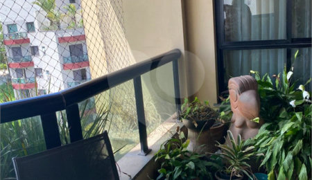 Apartamento à venda com 4 quartos, sendo 3 suítes,  em Vila Morumbi, São Paulo, SP