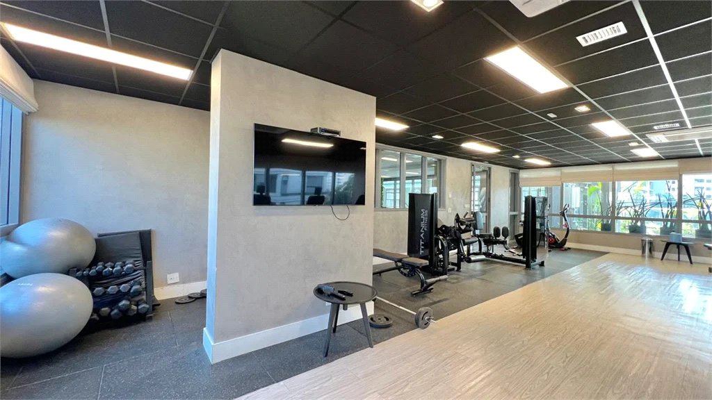 Apartamento à venda com 1 quarto em Santo Amaro, São Paulo, SP