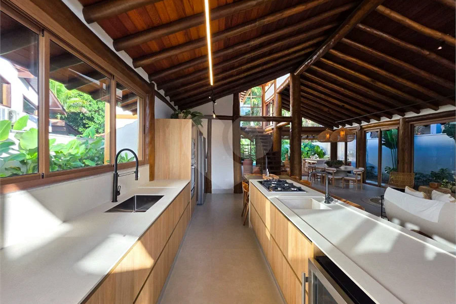 Casa à venda com 5 suítes em Riviera de São Lourenço, Bertioga, SP