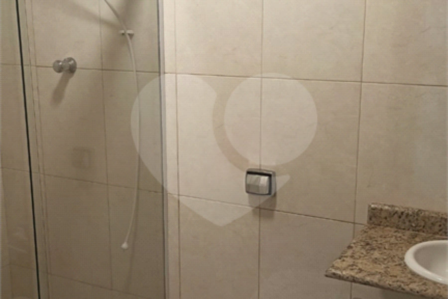 Sobrado à venda com 4 quartos, sendo 2 suítes, em Mandaqui, São Paulo, SP