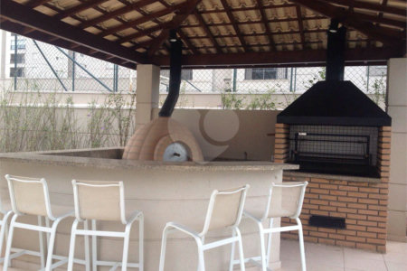 Apartamento à venda com 3 quartos, sendo 1 suíte,  em Jardim Parque Morumbi, São Paulo, SP