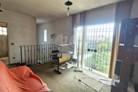 Sobrado à venda com 3 quartos, sendo 1 suíte, em Cidade São Francisco, São Paulo, SP
