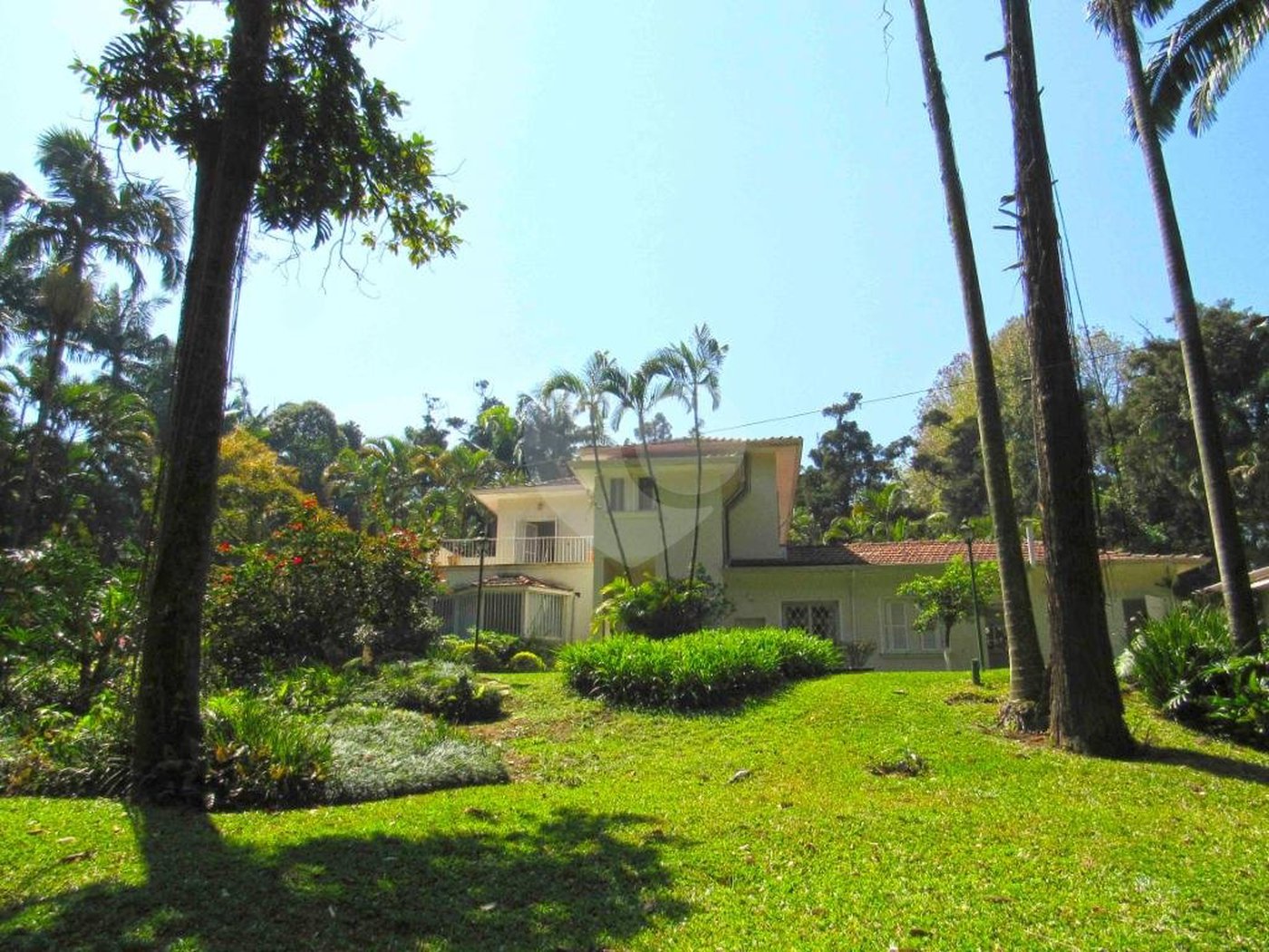 Casa à venda com 4 suítes no condomínio Chácara Flora, São Paulo - SP