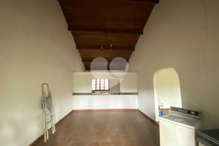 Casa à venda com 6 quartos, sendo 5 suítes,  em Santa Claudina, Vinhedo, SP