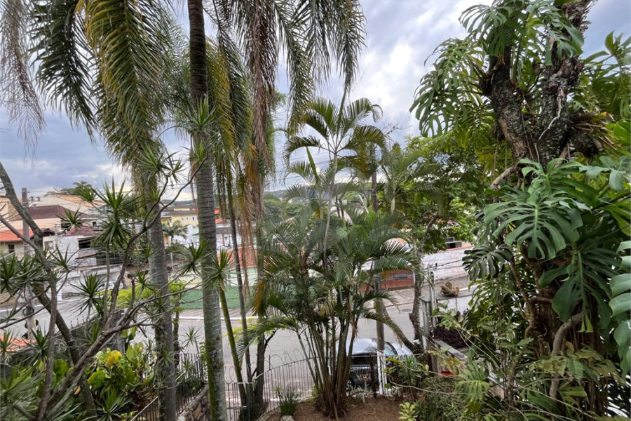 Sobrado à venda com 5 quartos, sendo 1 suíte, em Palmas do Tremembé, São Paulo, SP