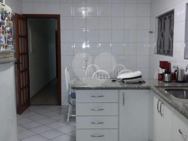 Sobrado à venda com 3 suítes em Santana, São Paulo, SP