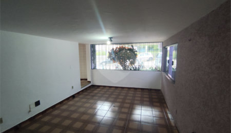 Sobrado para alugar com 4 quartos em Santana, São Paulo, SP