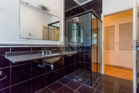 Casa para alugar com 4 suítes no condomínio Chácara Flora, São Paulo - SP