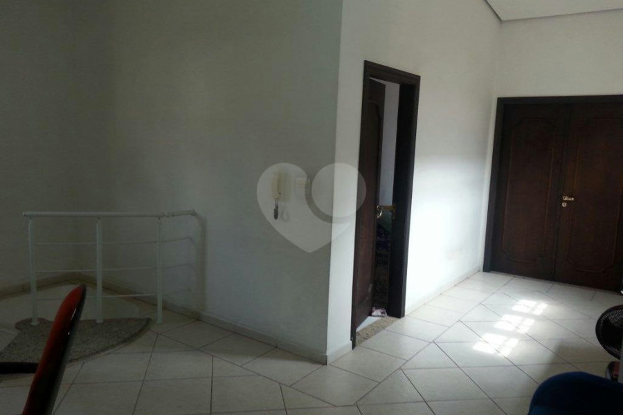Sobrado à venda ou para alugar com 4 quartos, sendo 1 suíte, em Parada Inglesa, São Paulo, SP