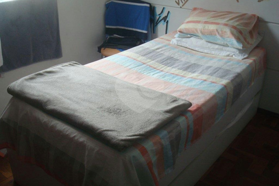 Sobrado à venda com 3 quartos, sendo 1 suíte,  em Parque Peruche, São Paulo, SP