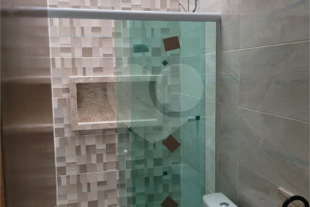 Sobrado à venda com 3 quartos, sendo 1 suíte, em Parque Residencial Oratorio, São Paulo, SP