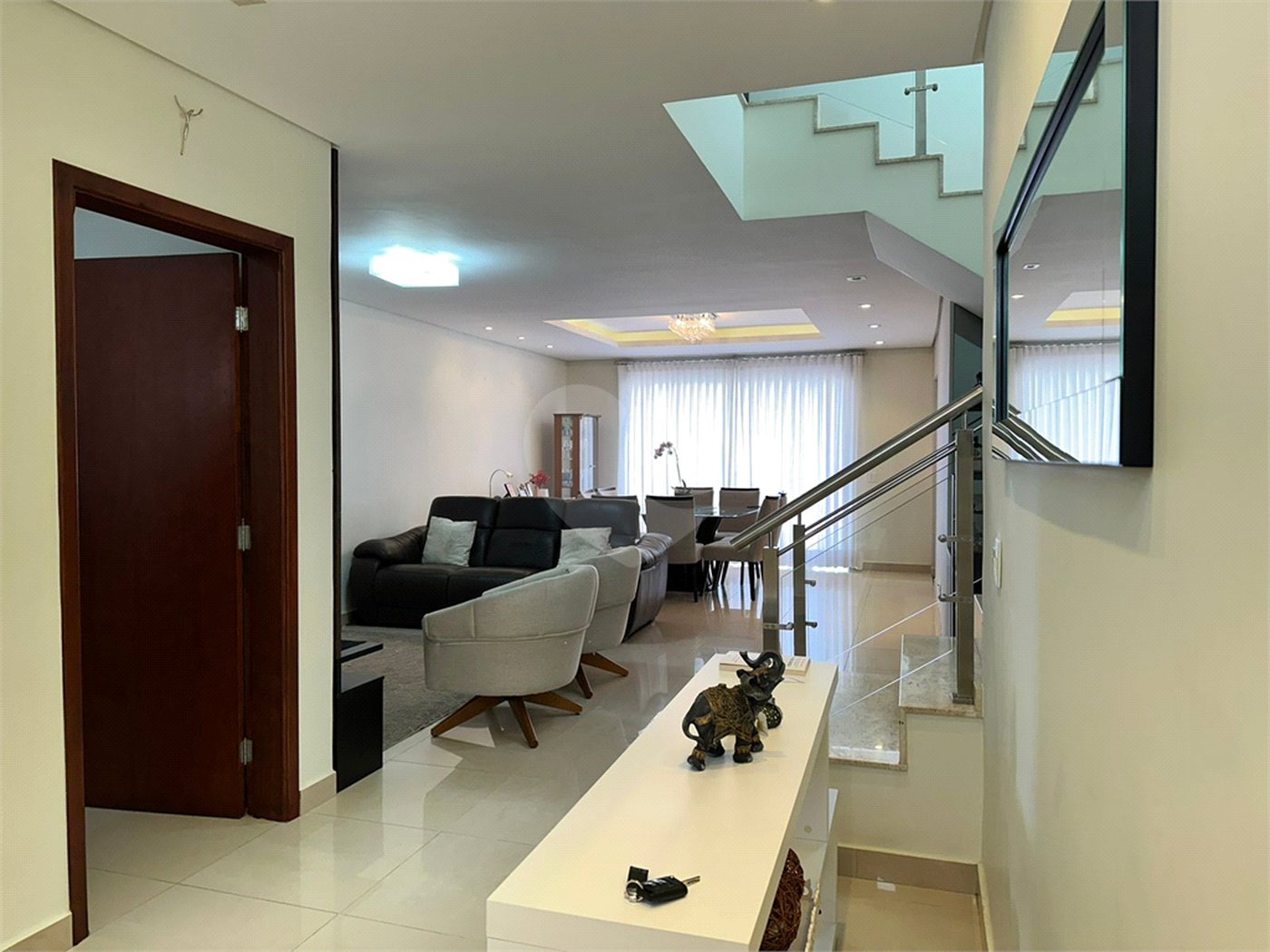 Casa à venda com 3 quartos, sendo 1 suíte, no condomínio Ibiti Royal Park, Sorocaba - SP