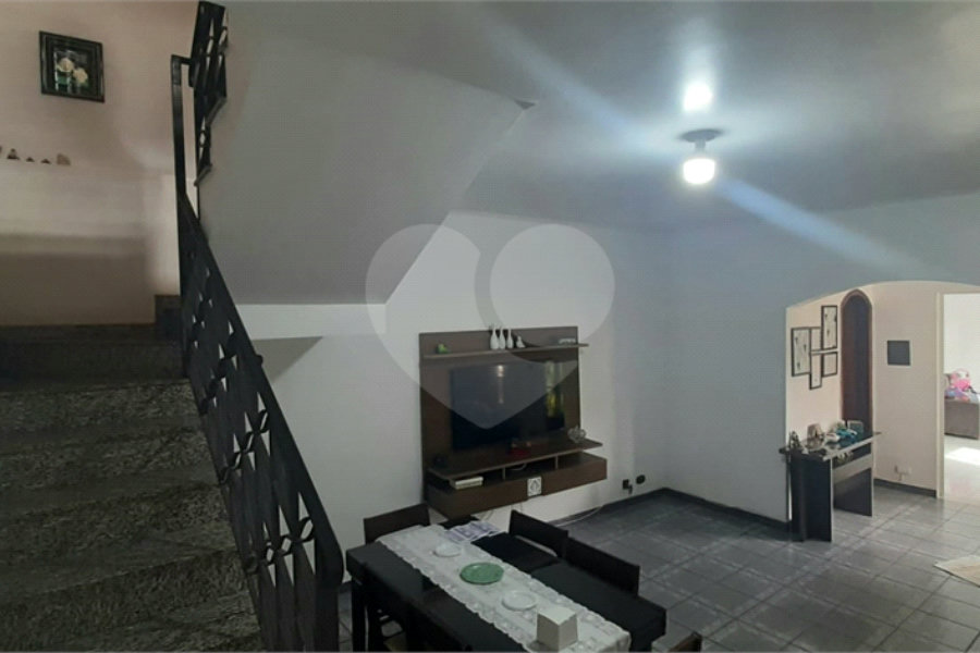 Casa à venda com 3 quartos, sendo 1 suíte, em Jaçanã, São Paulo, SP
