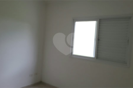 Casa à venda com 2 suítes, em Cidade Nova Arujá, Arujá, SP