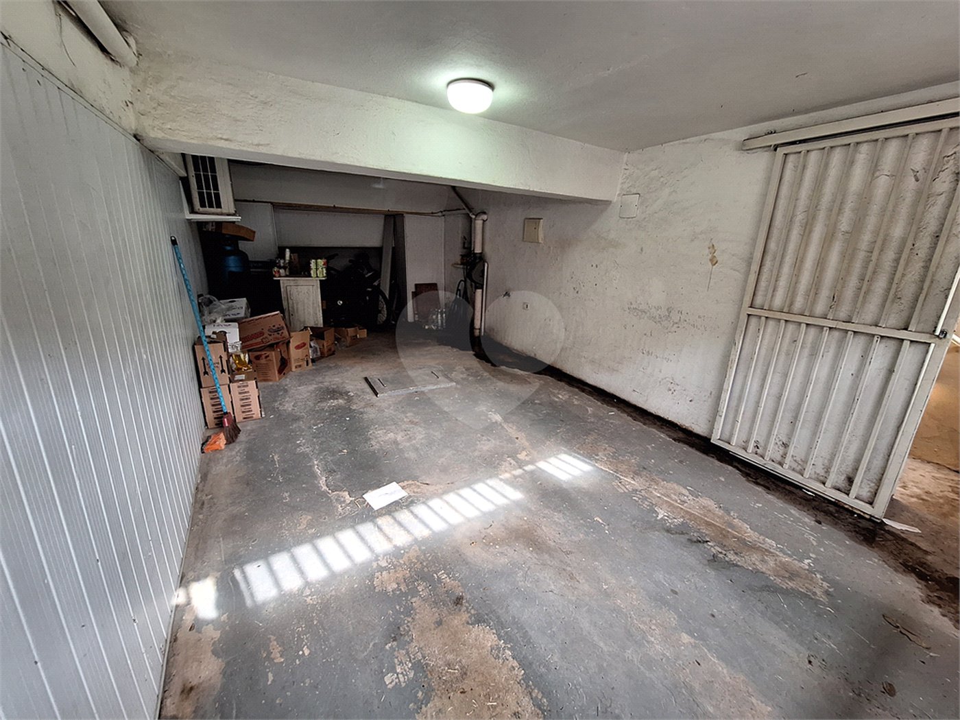 Casa à venda com 3 quartos, sendo 1 suíte, em Chora Menino, São Paulo, SP